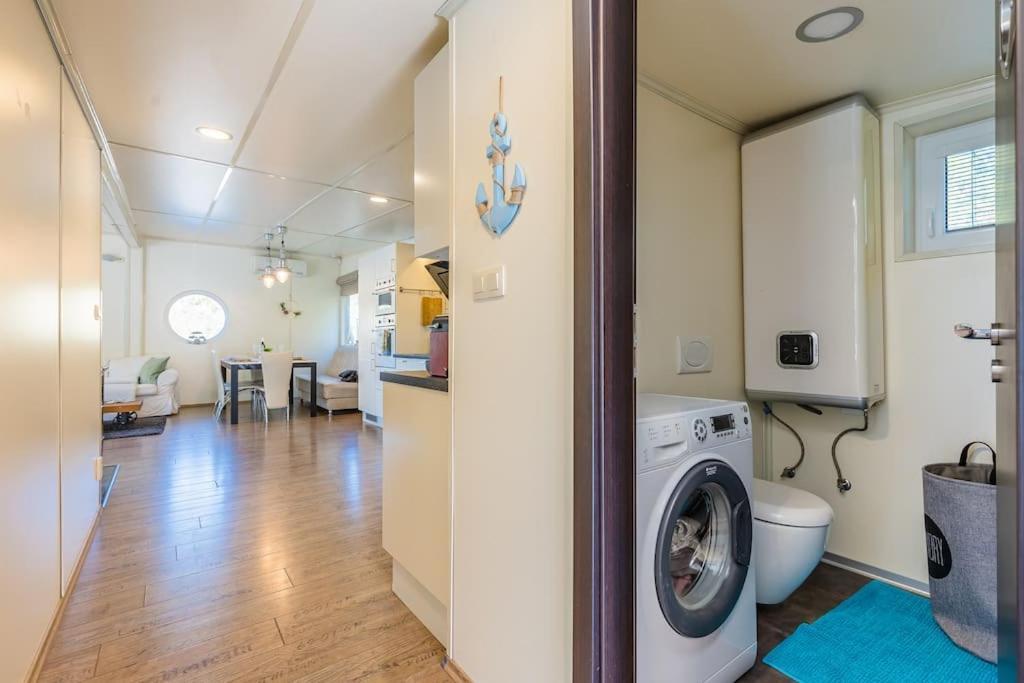 Ocarujuci Houseboat Na Dunaji Prázdninový dům