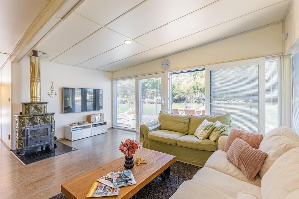 Prázdninový dům Ocarujuci Houseboat Na Dunaji