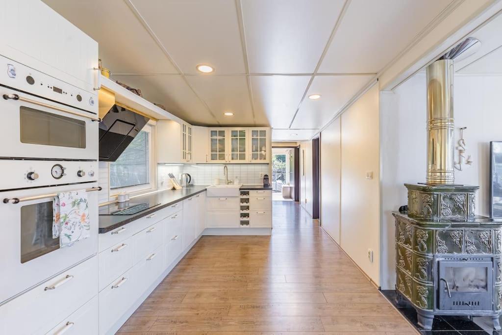 Ocarujuci Houseboat Na Dunaji Prázdninový dům Bratislava