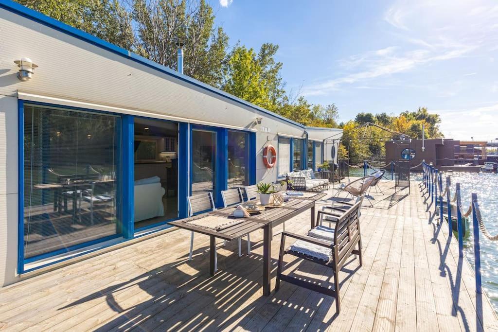 Ocarujuci Houseboat Na Dunaji Prázdninový dům